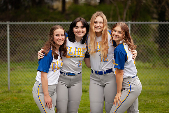 Girlssoftball2022-4